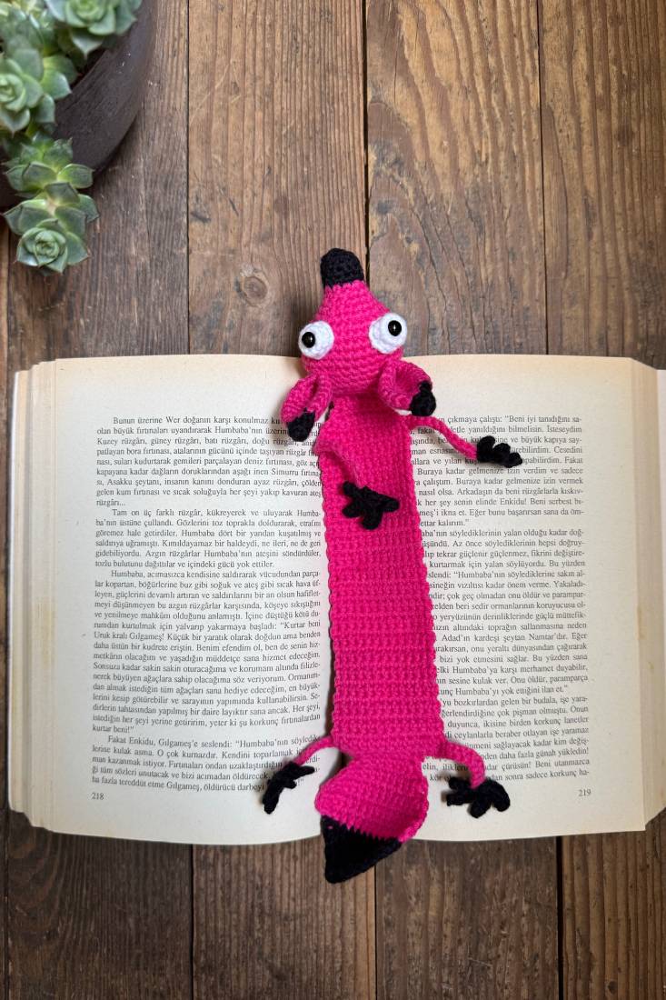 Amigurumi Mor Fare Kitap Ayracı Amigurumi Mor Tilki Kitap Ayracı